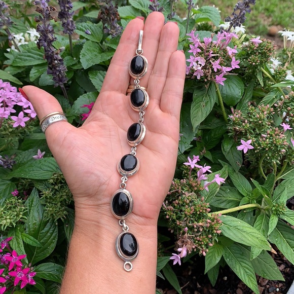 Vintage Heavy Sterling Silver Black Onyx Bracelet - Picture 3 of 17